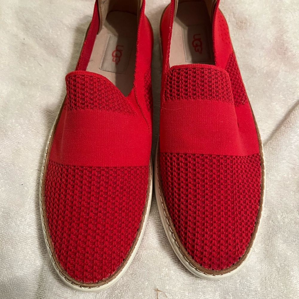 UGG Red Slip-On Flats with Textured Knit Upper